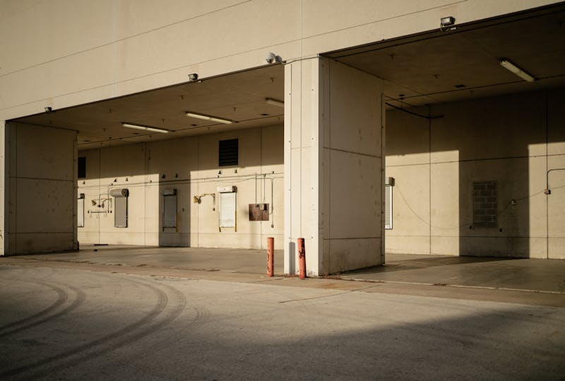 容積最適化の盲点：計算上は最適でも現場で実行不可となる根本原因と検証プロセス